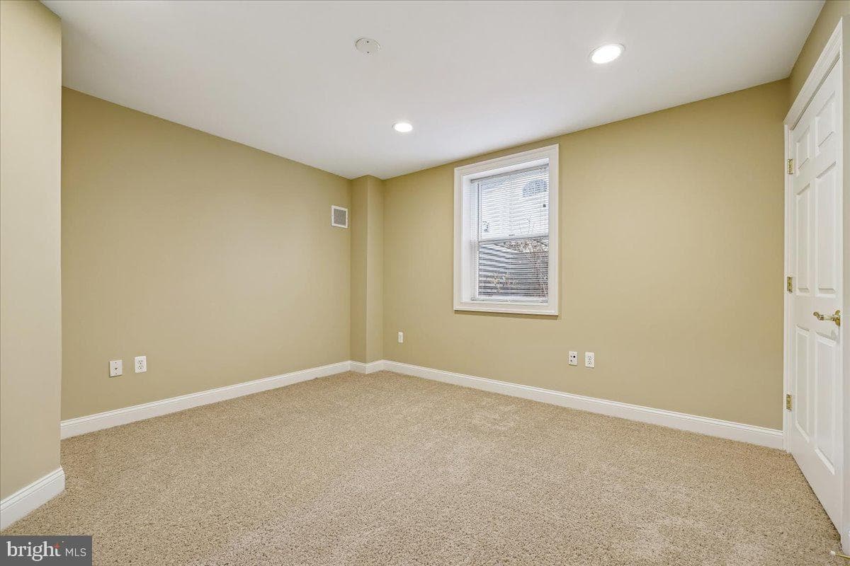 304 Summer Garden Way photo 51