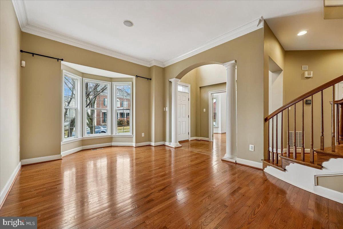 304 Summer Garden Way photo 9