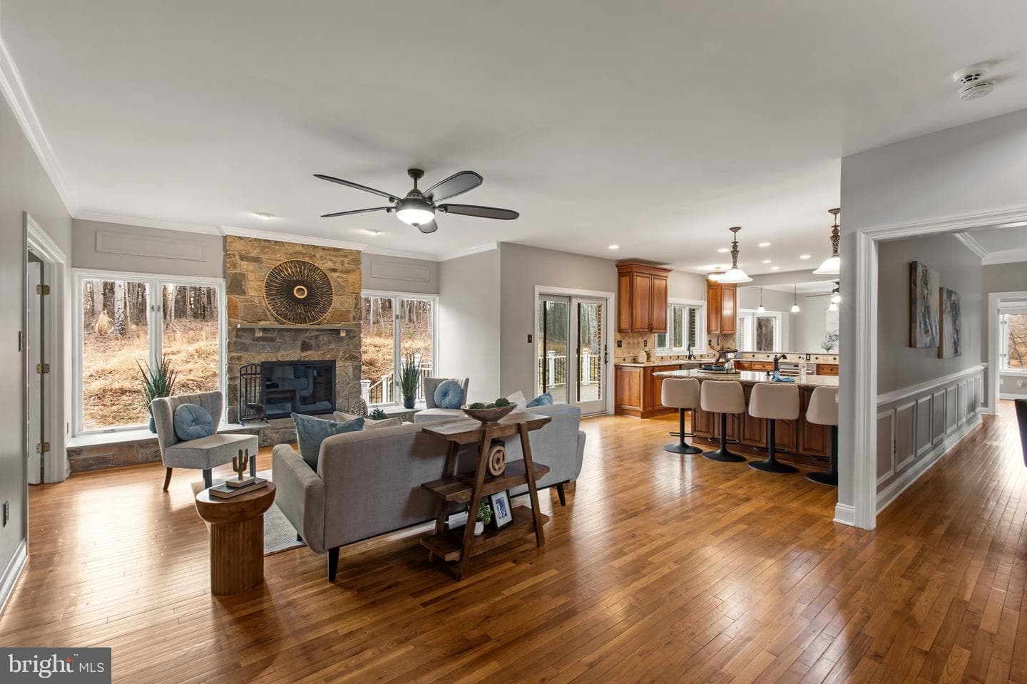 16001 Amina Drive photo 15