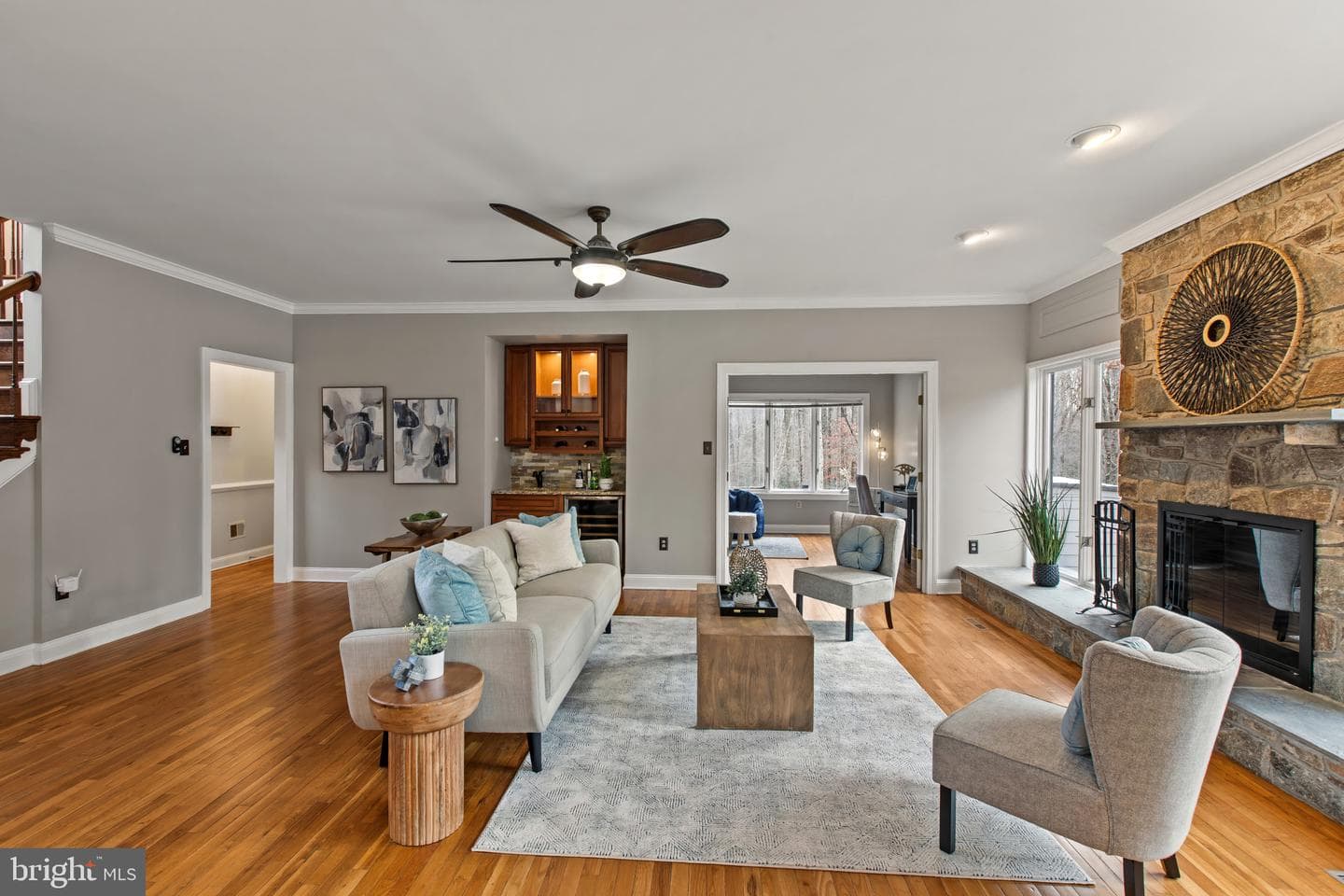 16001 Amina Drive photo 17