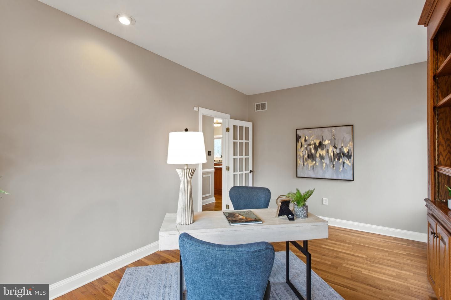 16001 Amina Drive photo 28