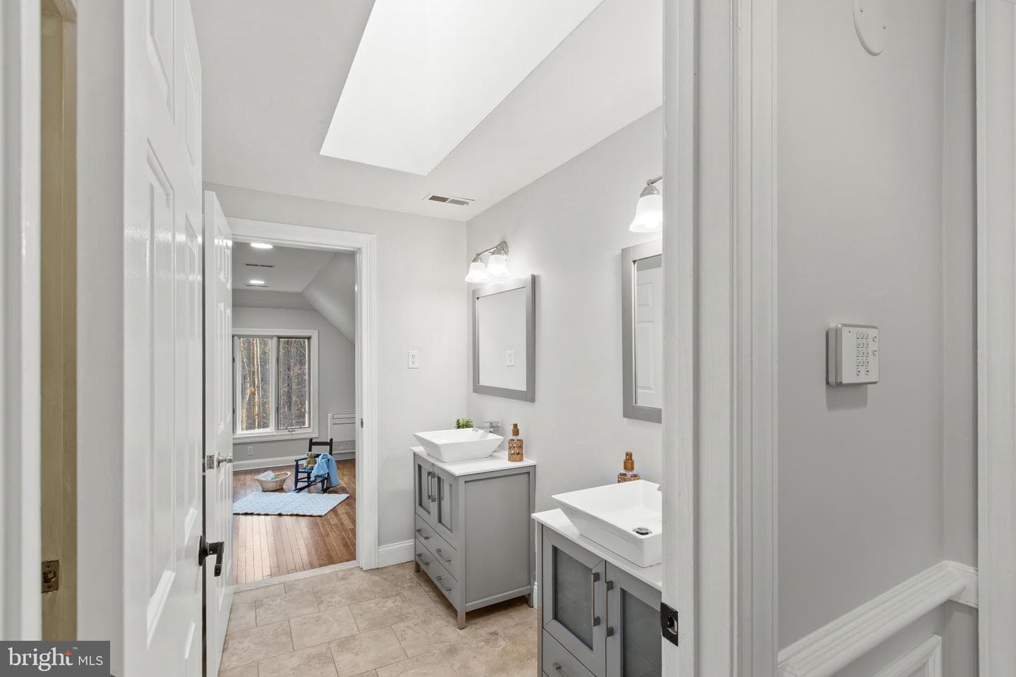 16001 Amina Drive photo 32