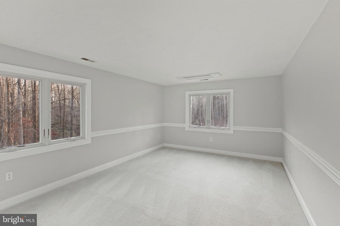 16001 Amina Drive photo 36