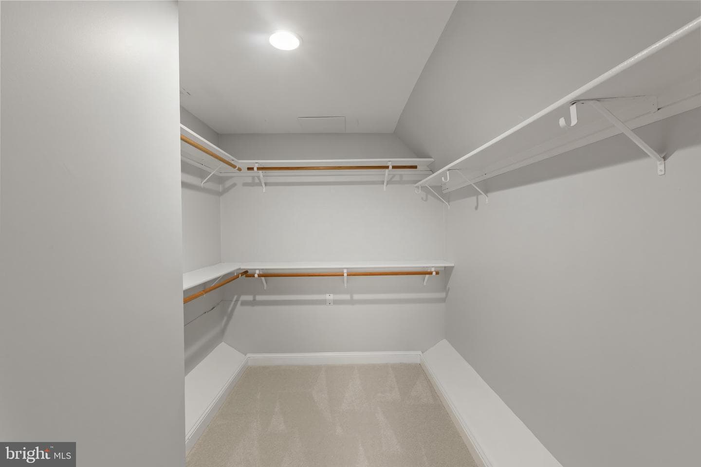 16001 Amina Drive photo 45