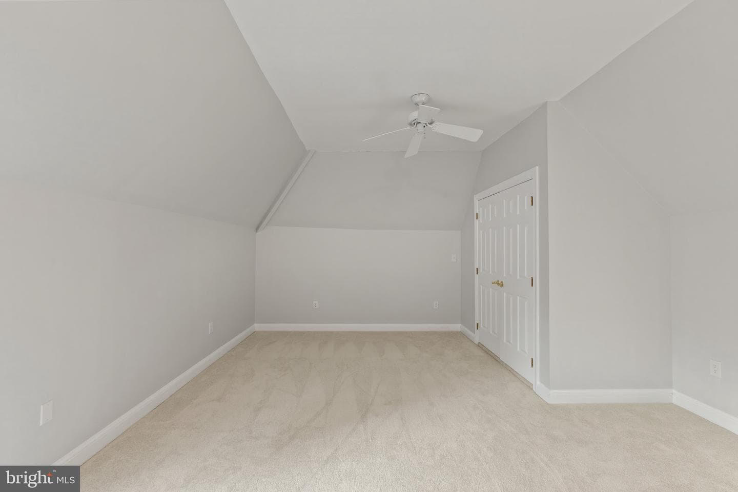 16001 Amina Drive photo 51