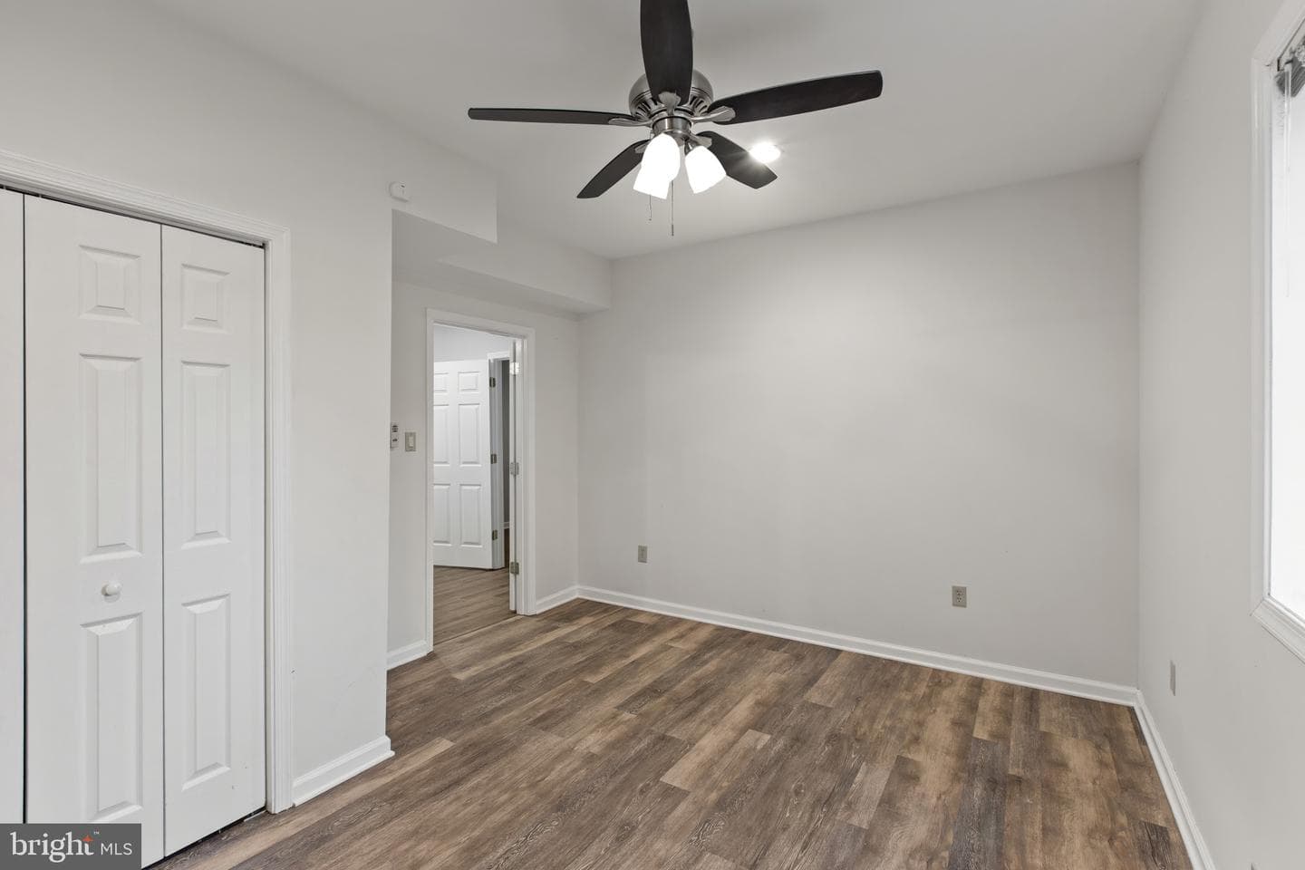 16001 Amina Drive photo 57