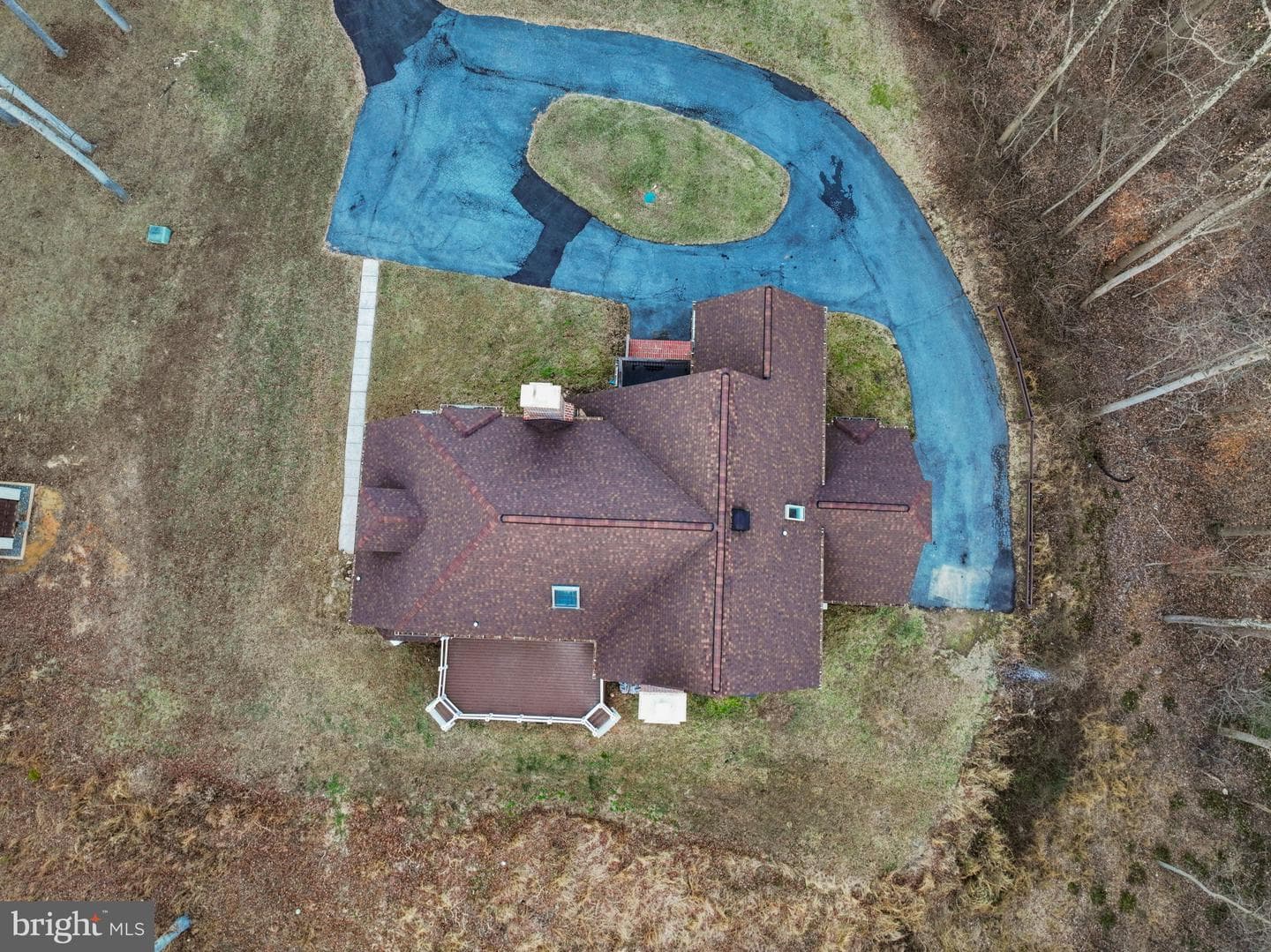 16001 Amina Drive photo 6