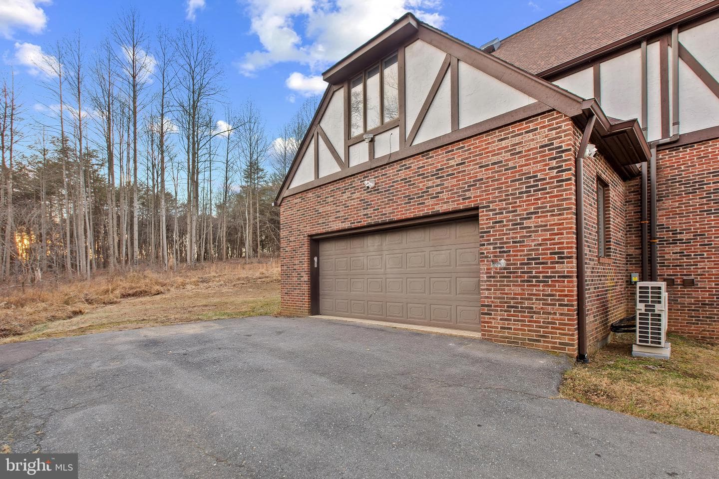 16001 Amina Drive photo 66
