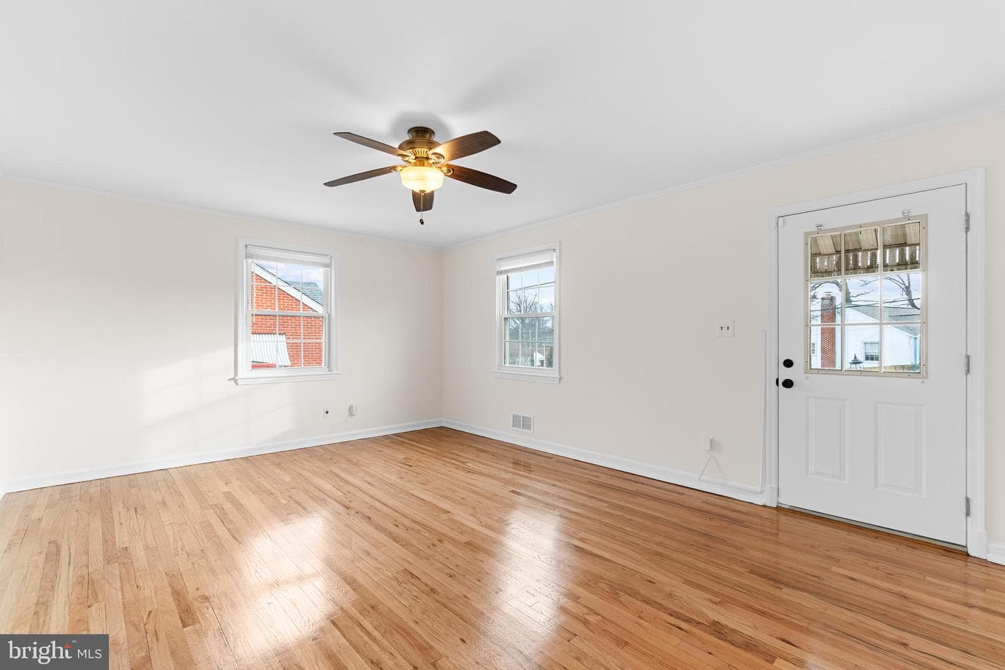 3007 Medway Street photo 3