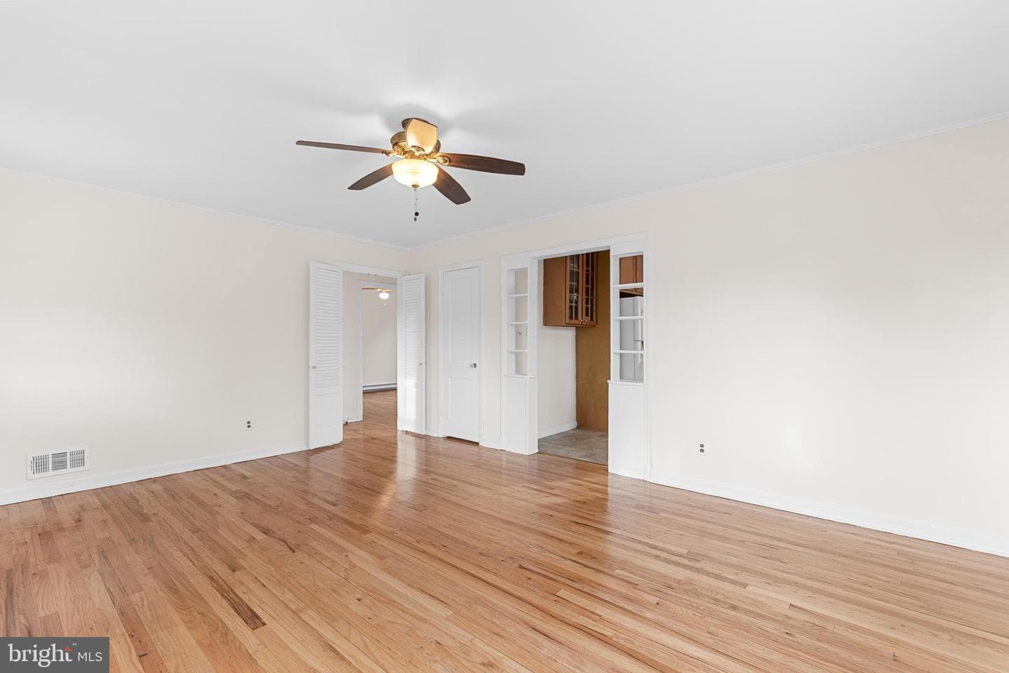 3007 Medway Street photo 5