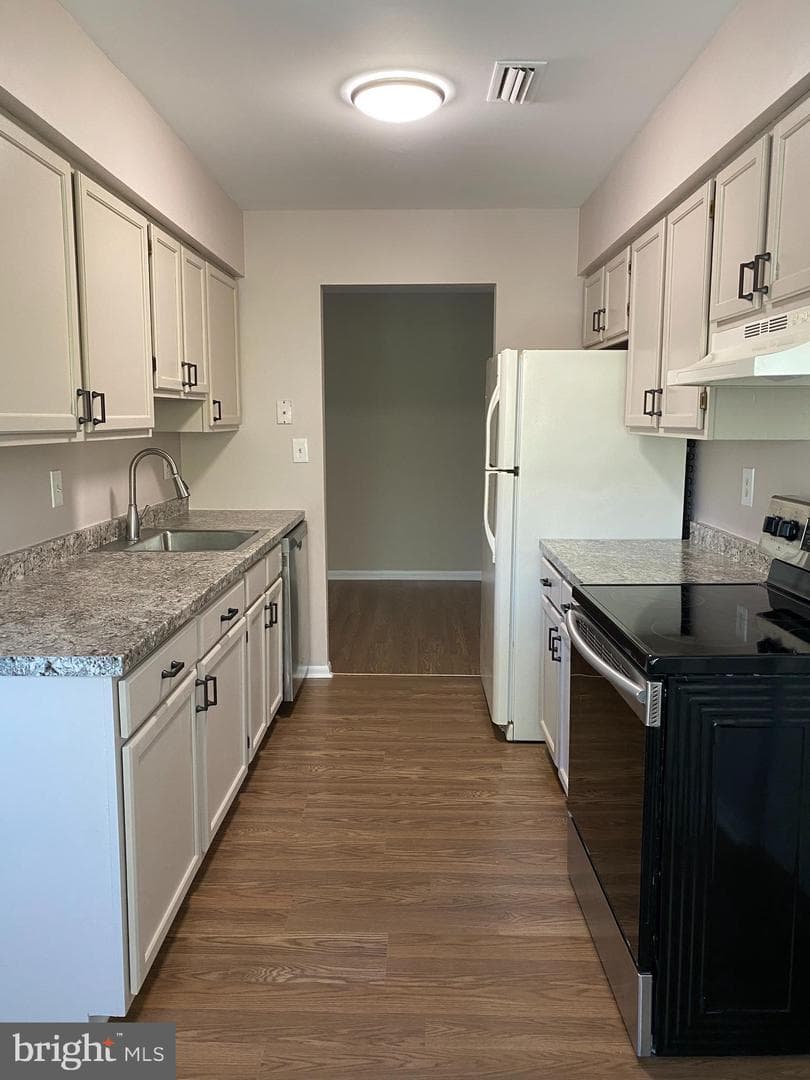 13270 Meander Cove Drive #14 photo 9