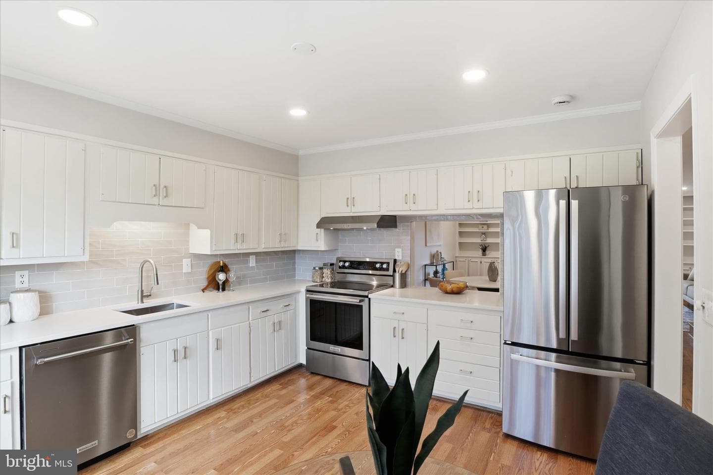 4851 Sangamore Road #25 photo 9