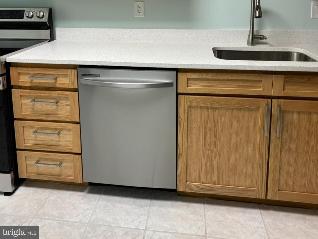 15115 Interlachen Drive #3-1020 photo 12