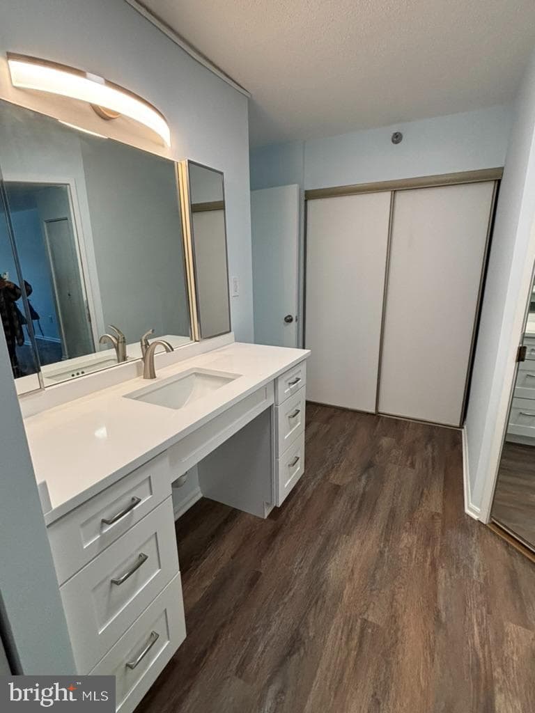 15115 Interlachen Drive #3-1020 photo 17