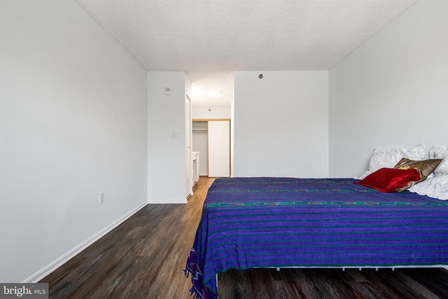 15115 Interlachen Drive #3-1020 photo 38
