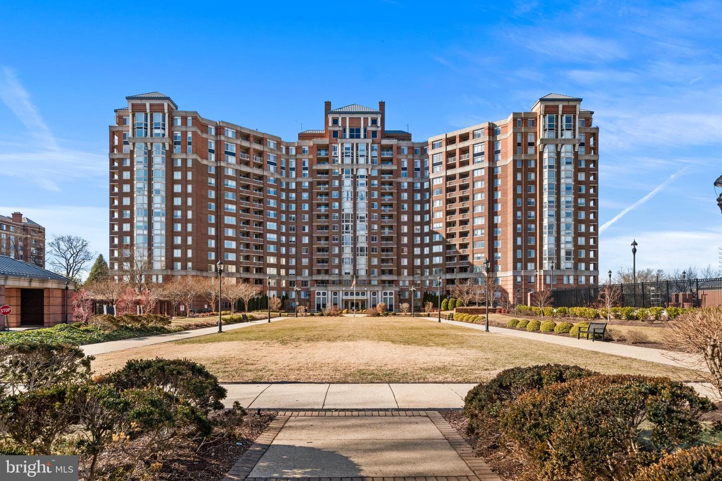 5809 Nicholson Lane #214 photo 2