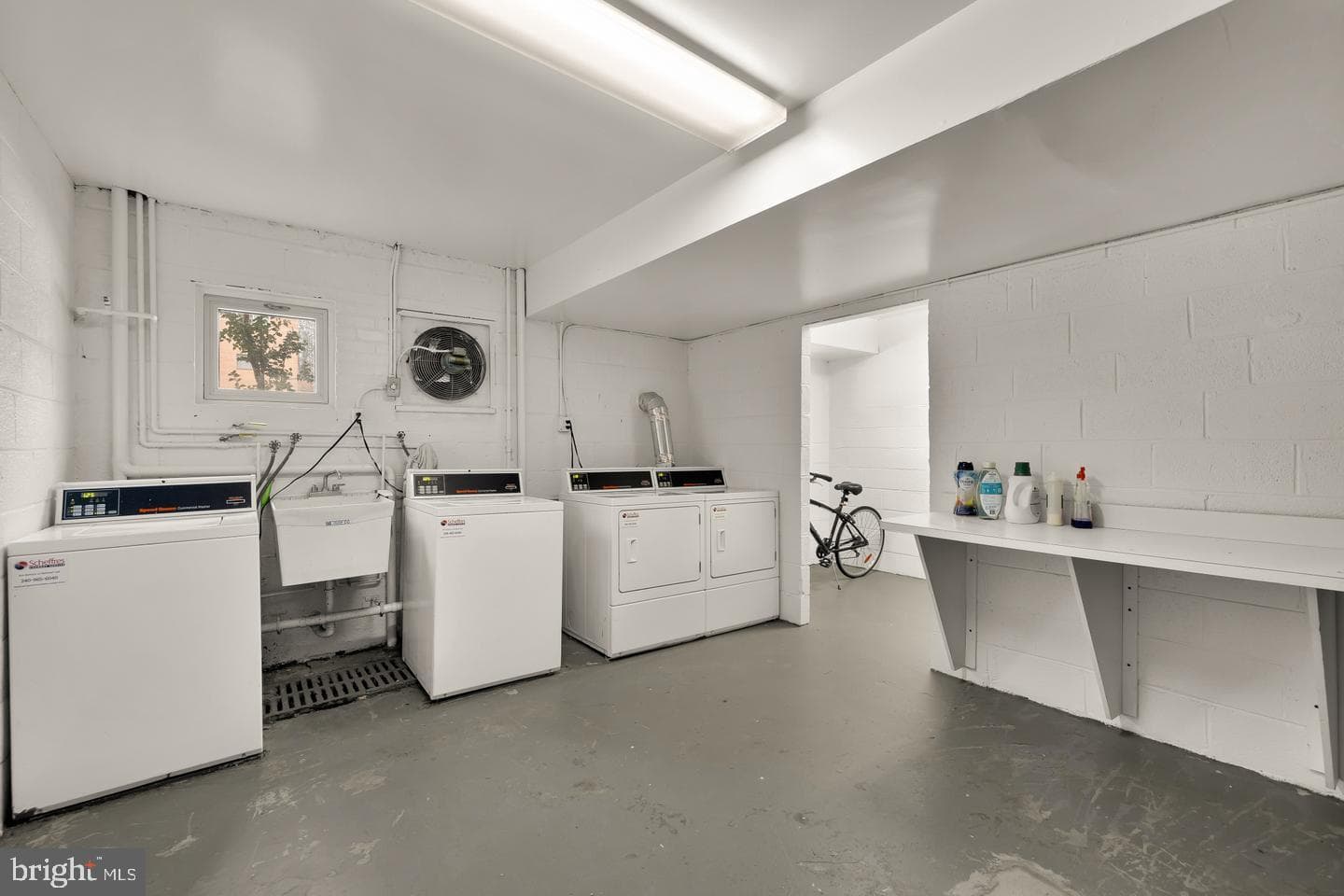 10625 Montrose Avenue #10625 #104 photo 16