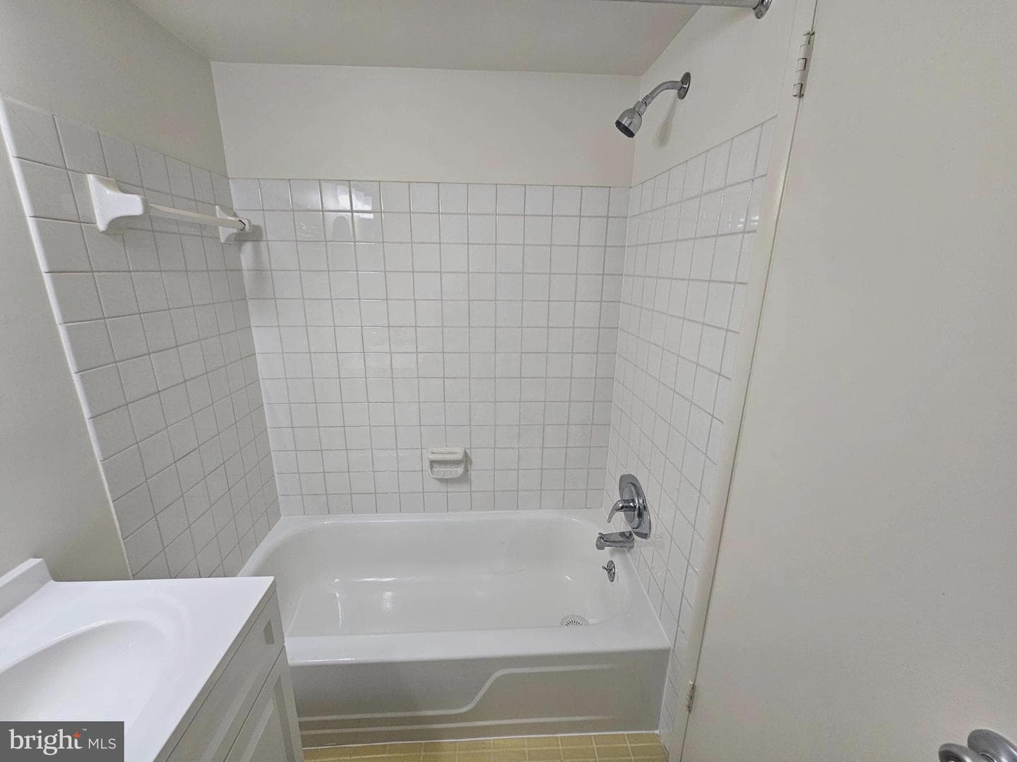 18 Monroe Street #201 photo 14