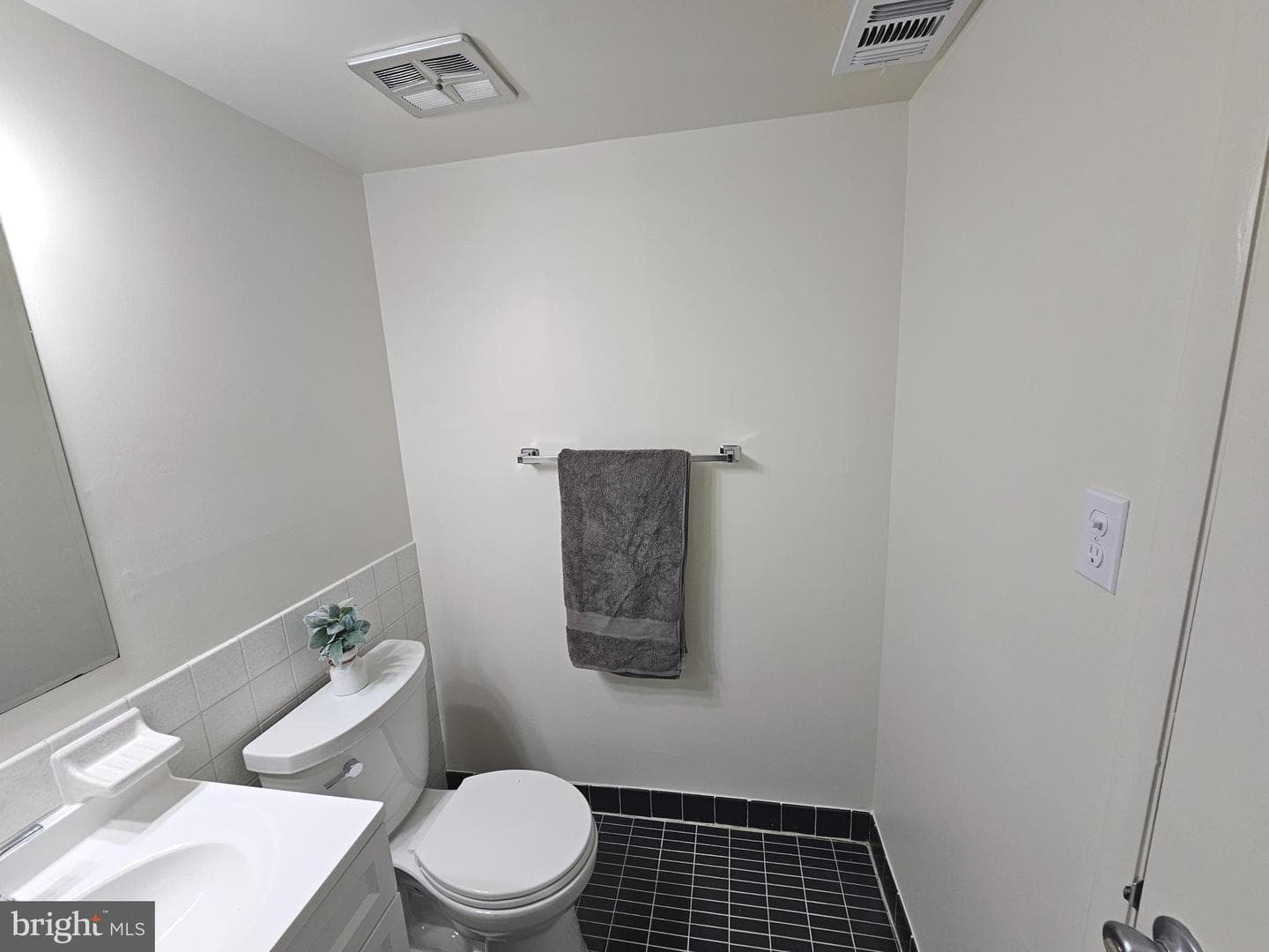 18 Monroe Street #201 photo 22