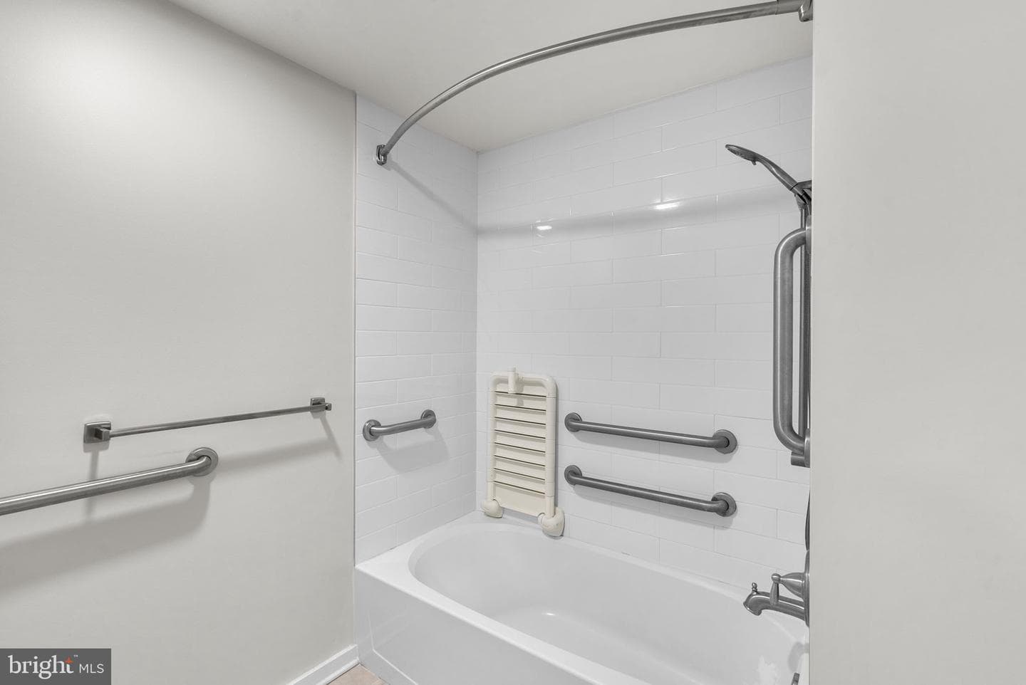19520 Village Walk Drive #3-101 photo 14