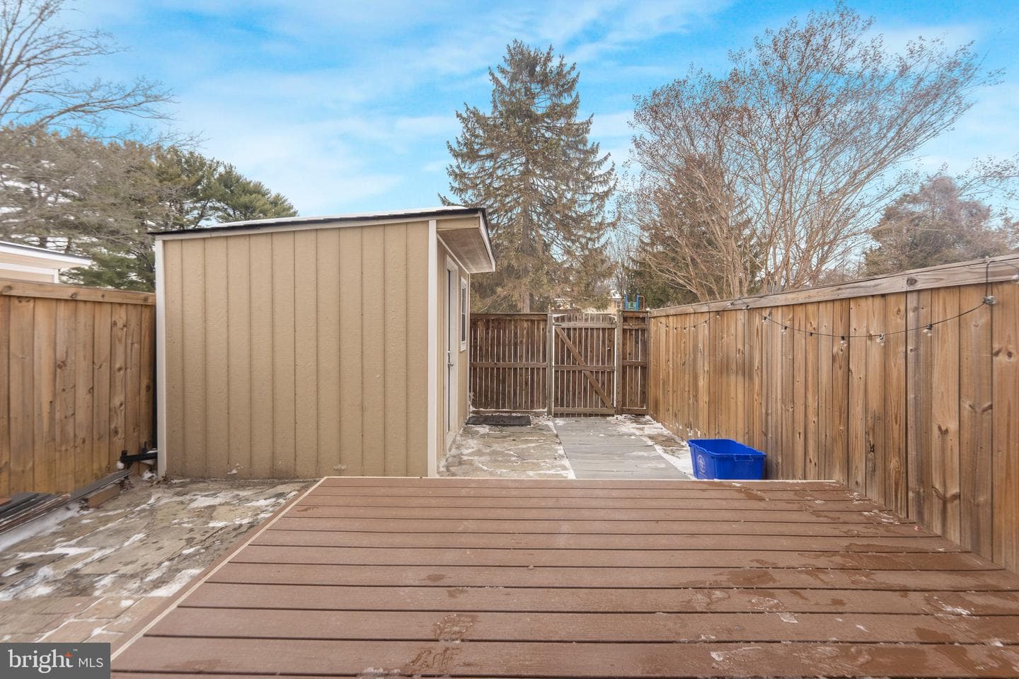 17610 Larchmont Terrace photo 27