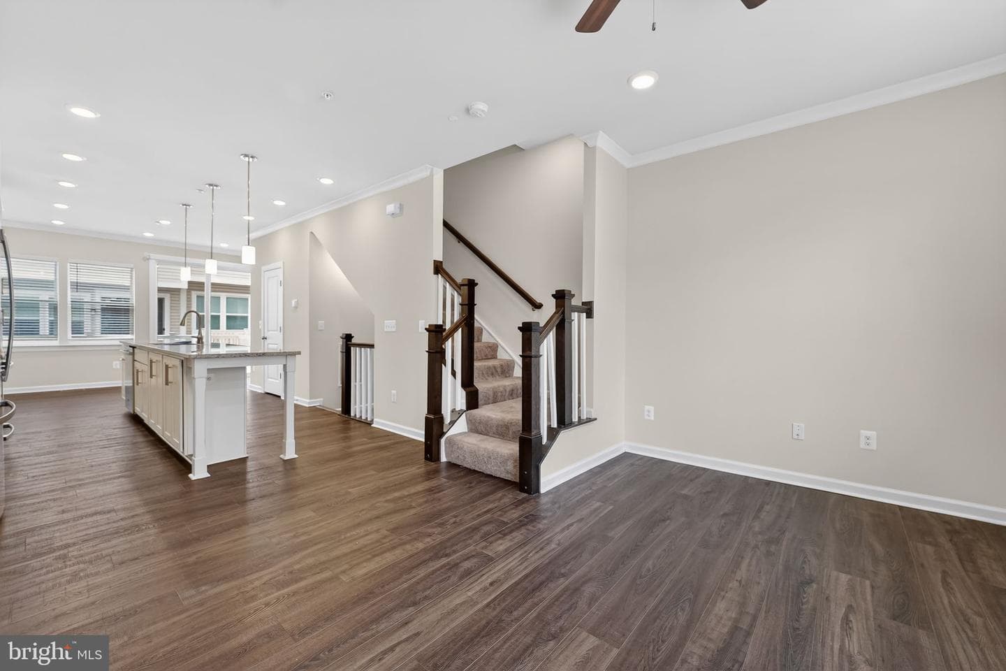 8041 Baxter Street photo 10