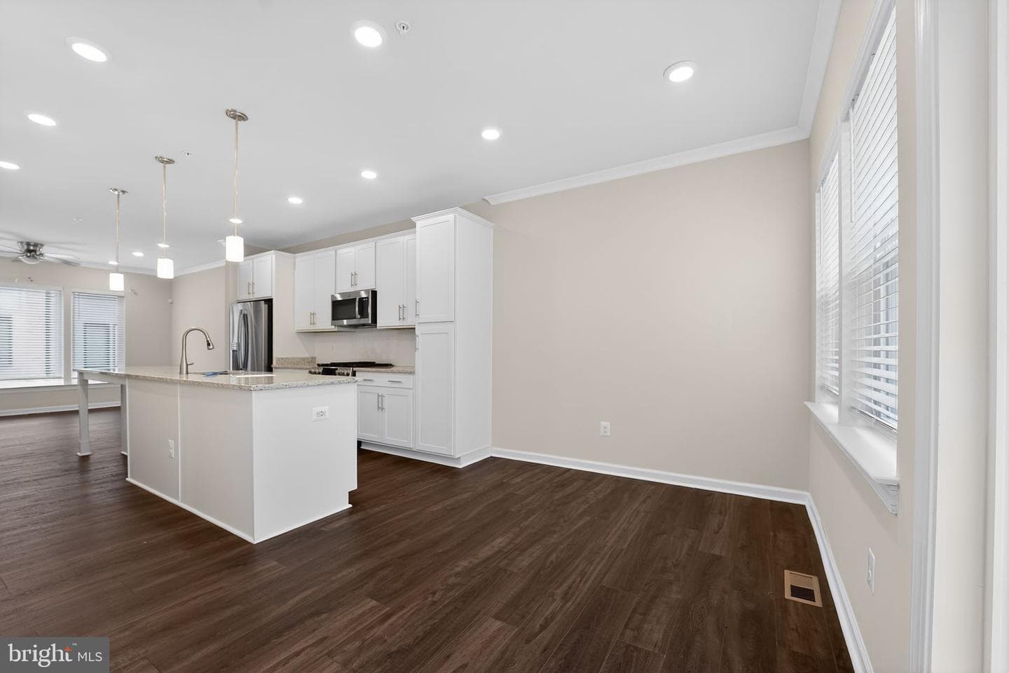 8041 Baxter Street photo 16