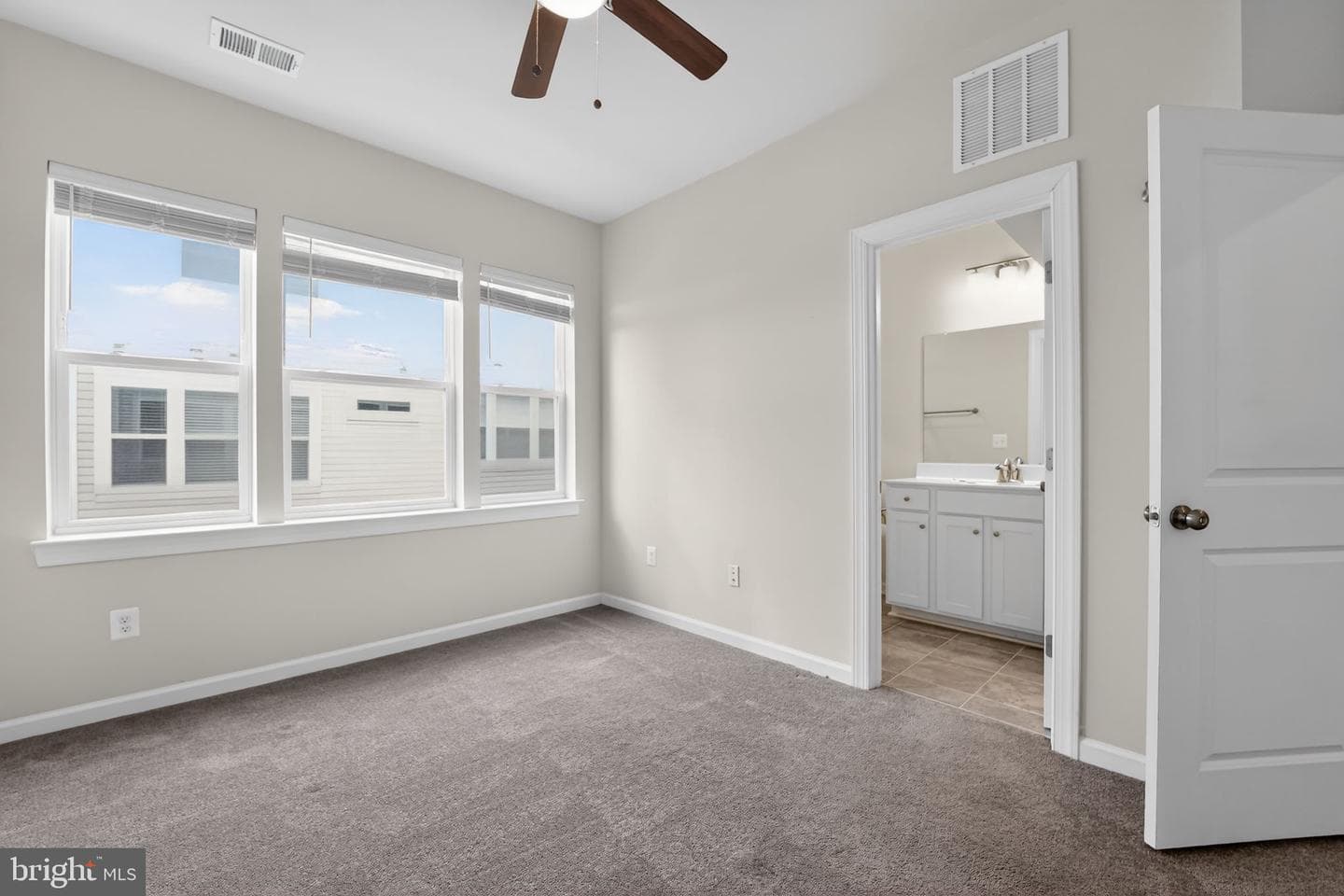 8041 Baxter Street photo 28