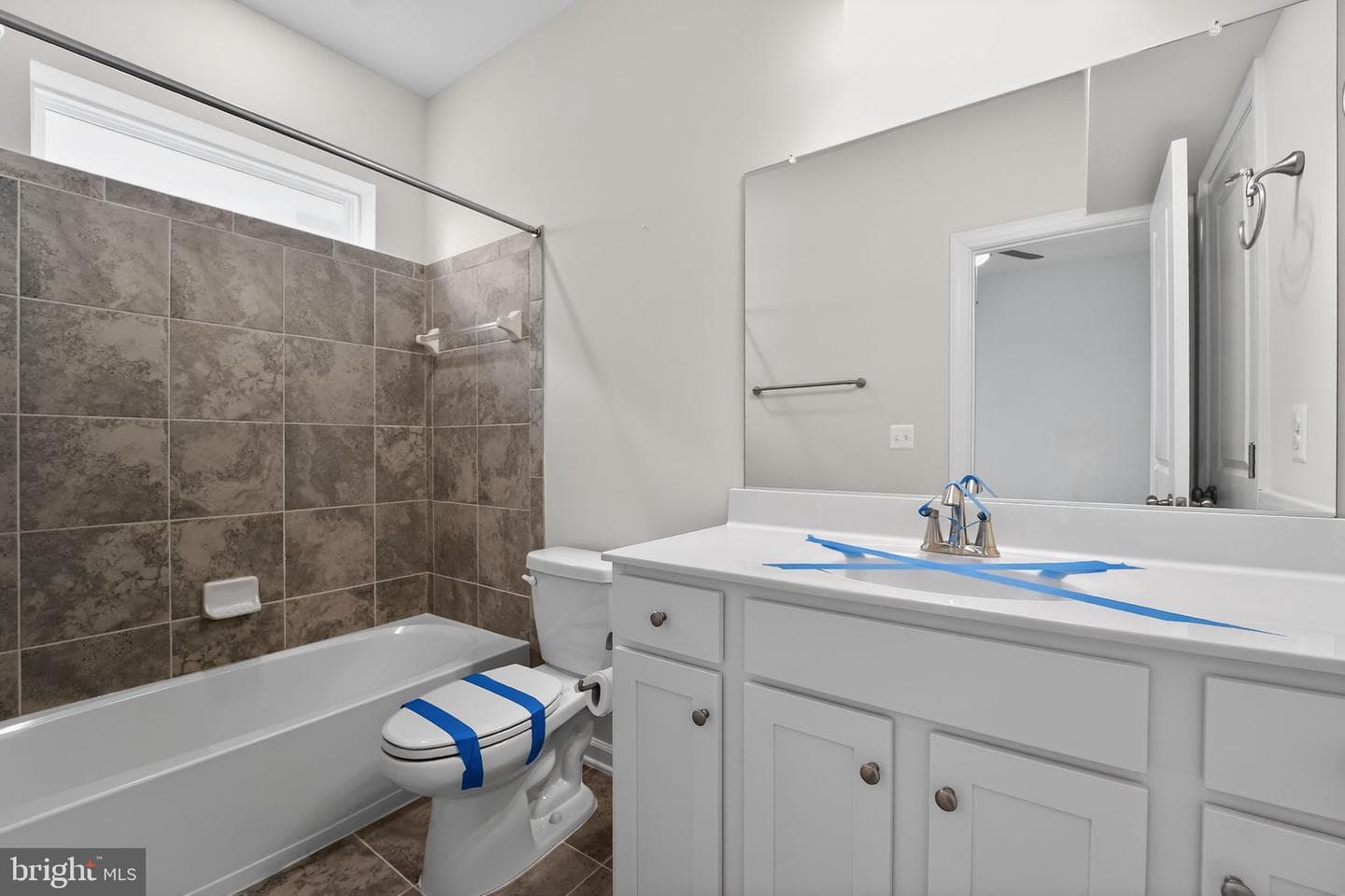 8041 Baxter Street photo 32