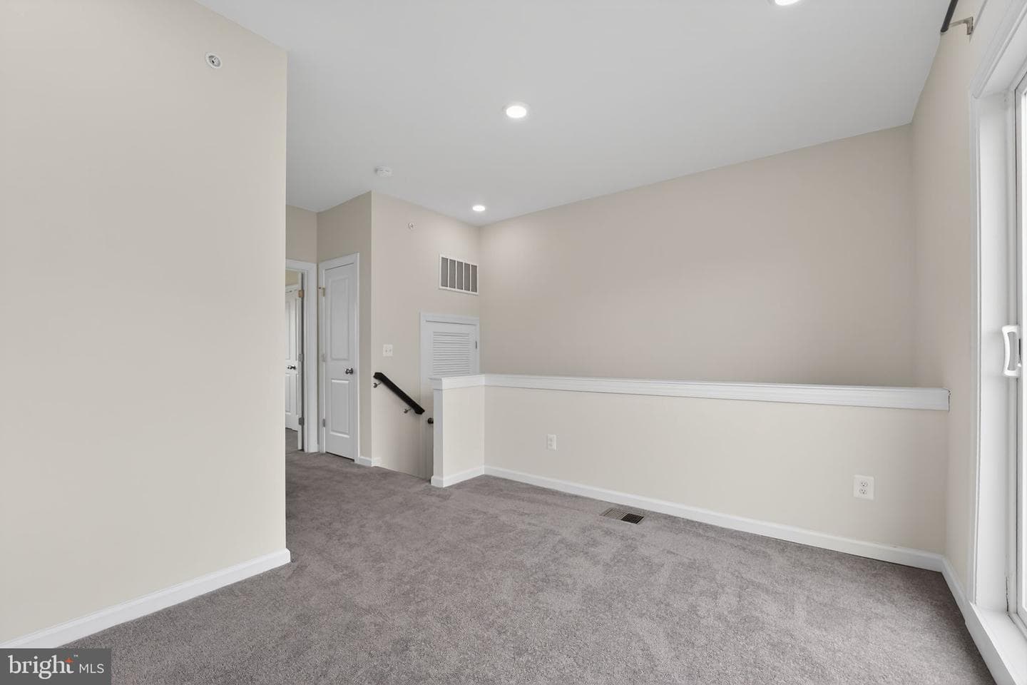 8041 Baxter Street photo 38