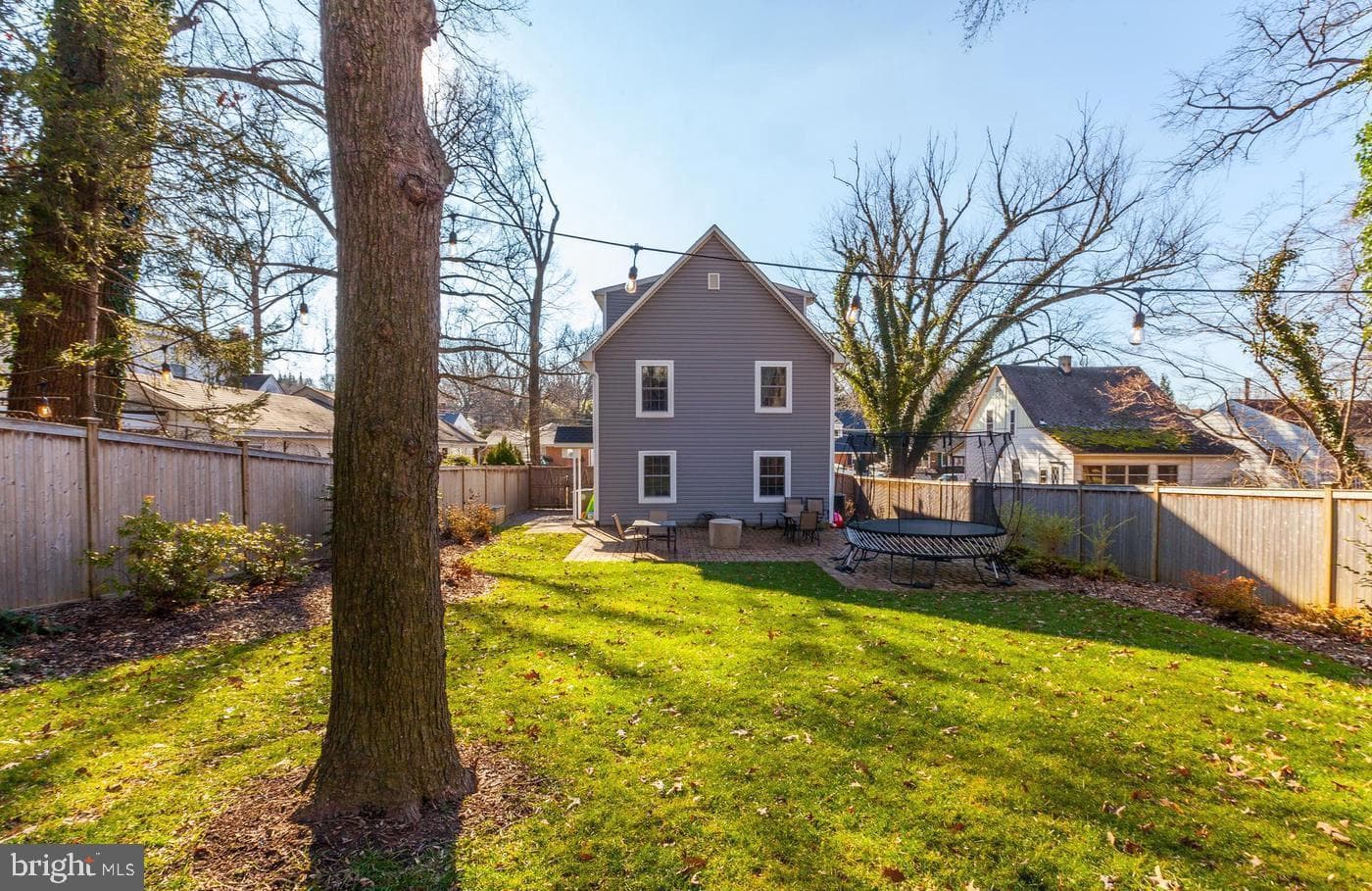 713 Anderson Avenue photo 44