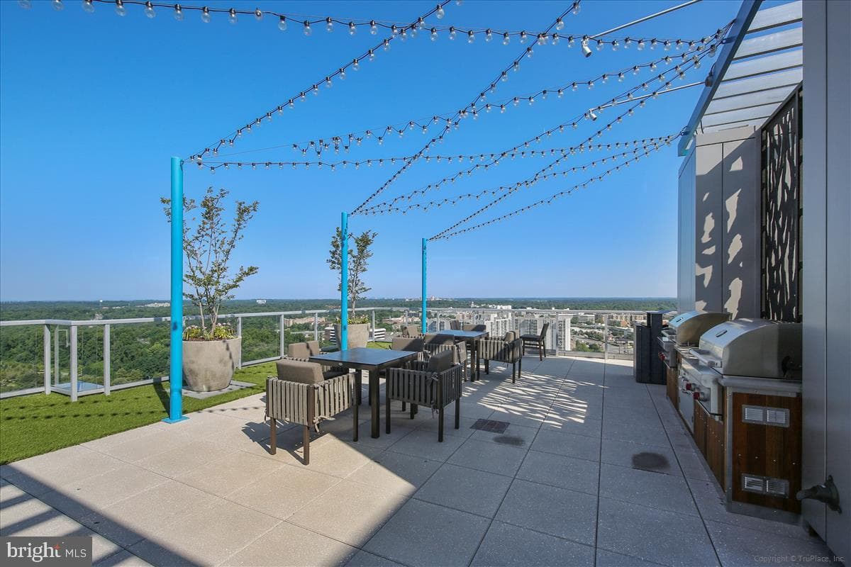 930 Rose Avenue #1604 photo 47