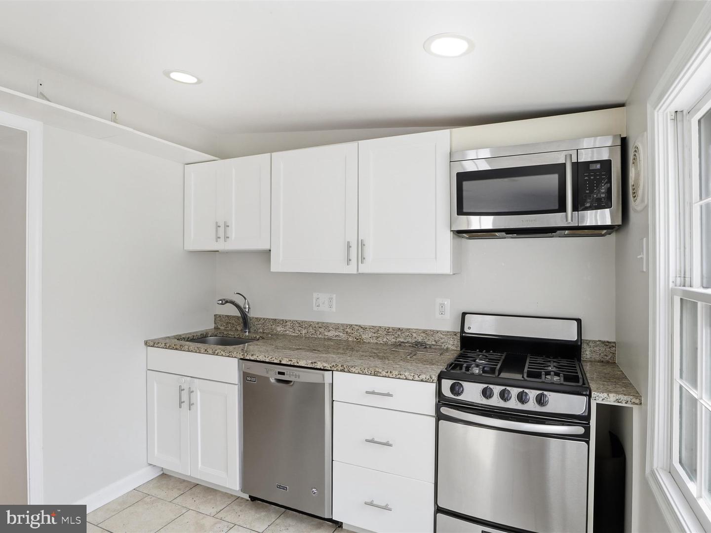 8818 Cold Spring Road photo 26