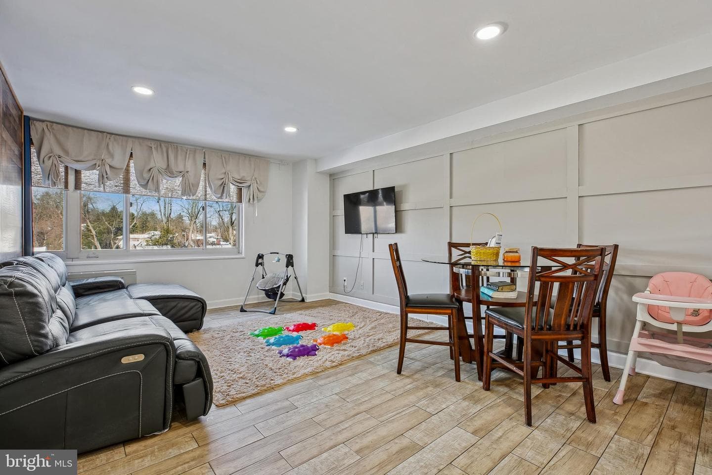 1900 Lyttonsville Road #702, Silver Spring
