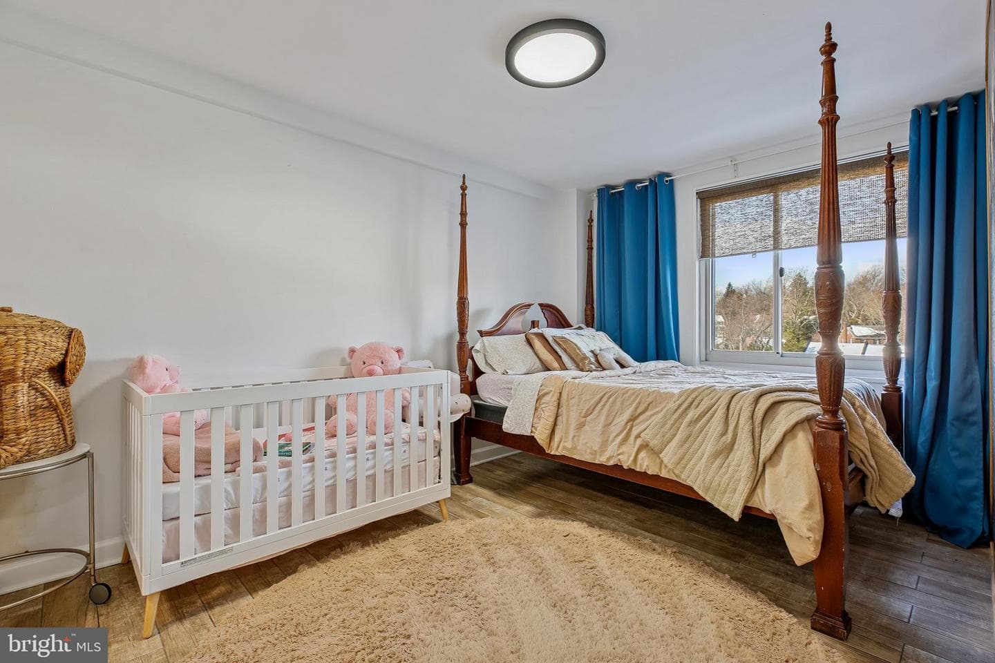 1900 Lyttonsville Road #702 photo 20