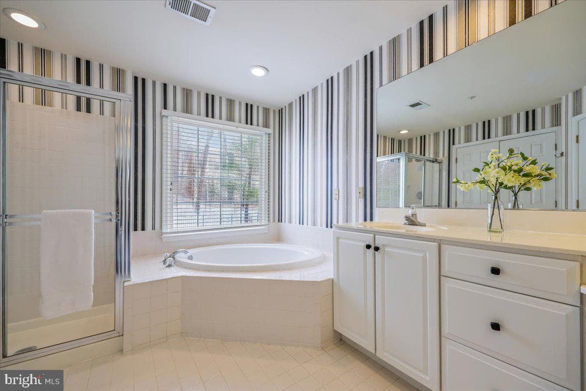 11417 Cedar Ridge Drive photo 23
