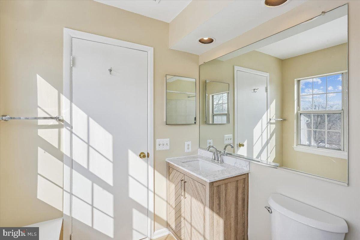 3531 Dartmoor Lane #11 photo 19