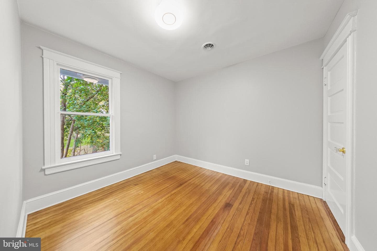 10220 Capitol View Avenue photo 53