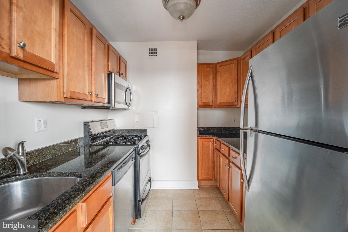 1220 Blair Mill Road #801 photo 10