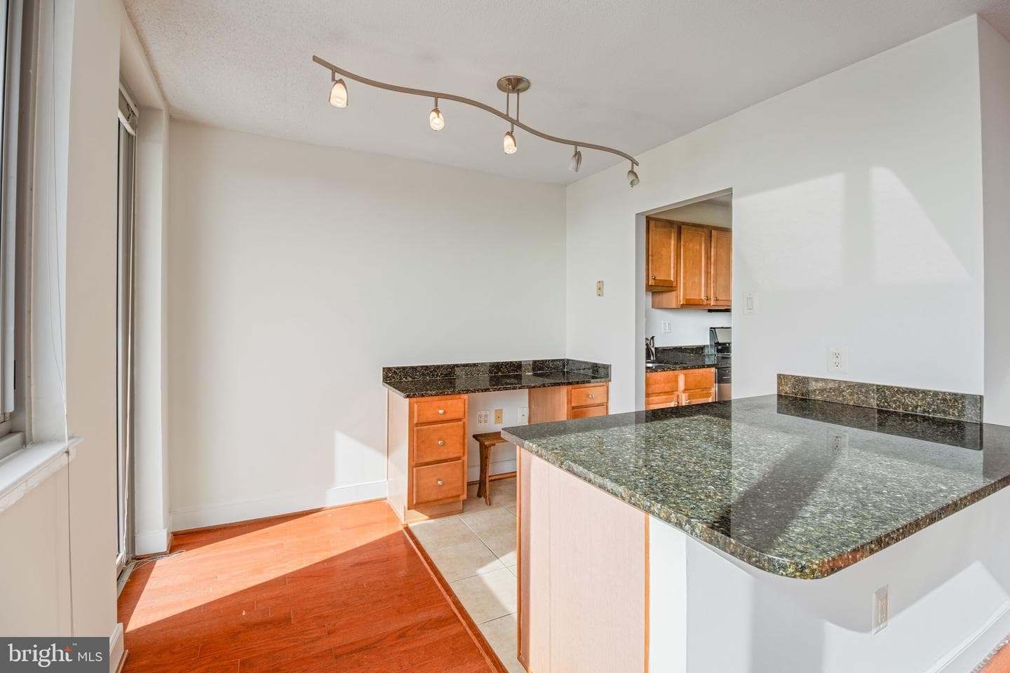1220 Blair Mill Road #801 photo 9