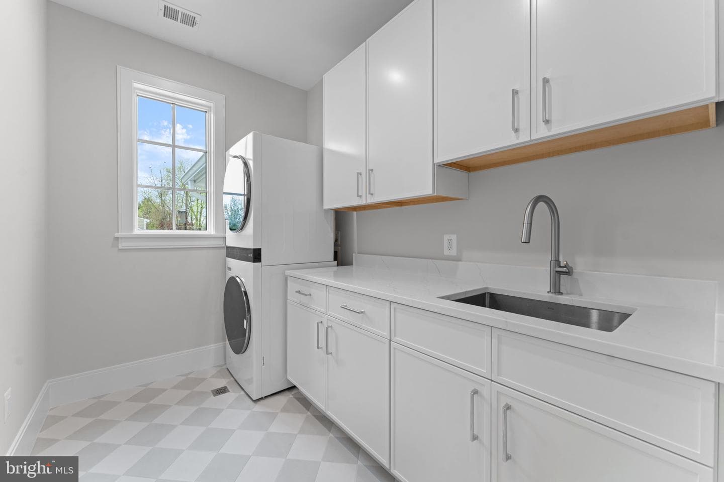 7005 Exfair Road photo 40