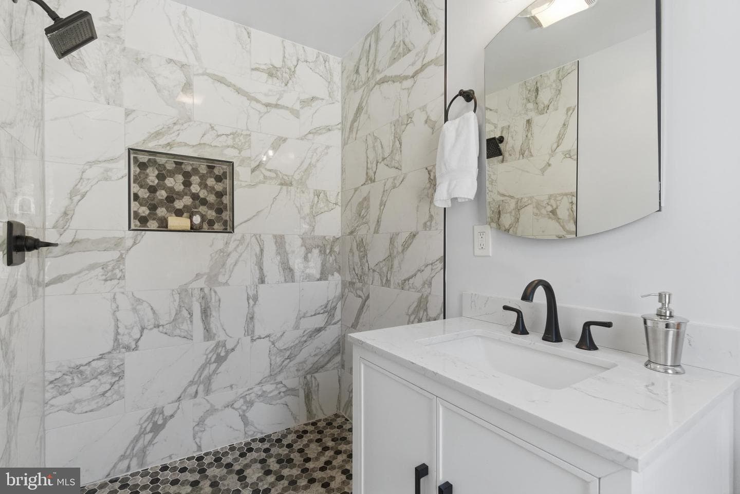 5020 Alta Vista Road photo 17