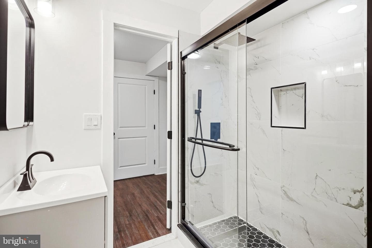 9201 Three Oaks Drive photo 25