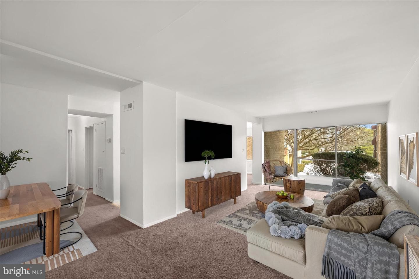416 Girard Street #t2, Gaithersburg