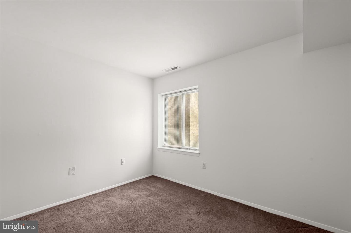 416 Girard Street #t2 photo 30