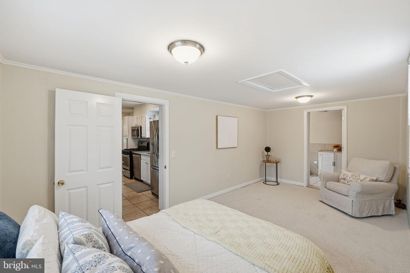 10304 Ridgemoor Drive photo 7