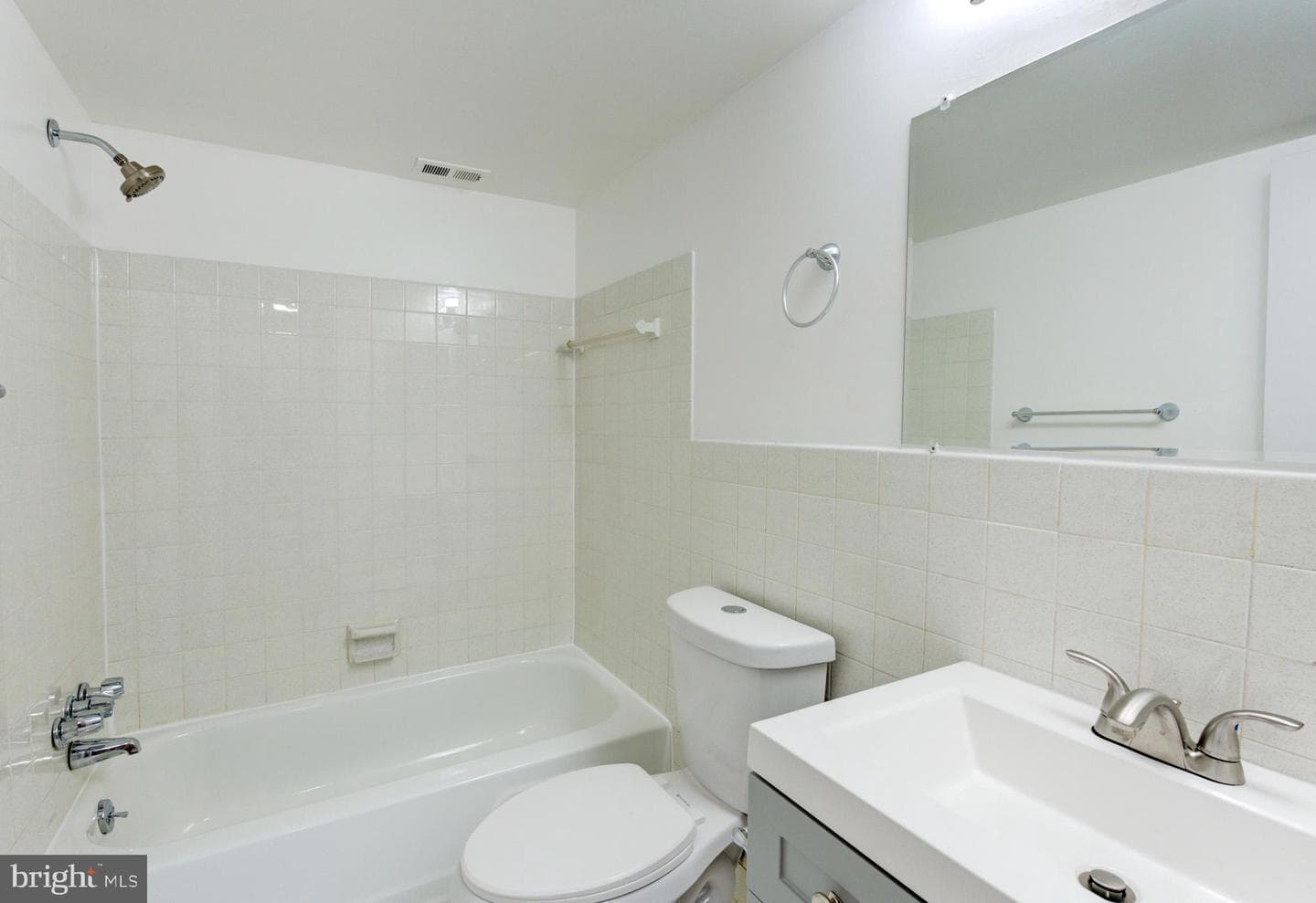 118 Monroe Street #807 photo 25