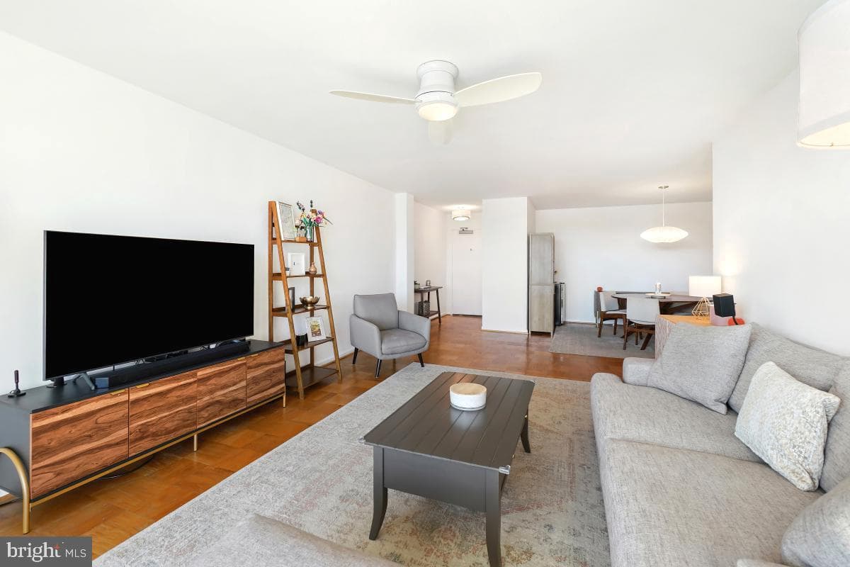 4977 Battery Lane #1-1014 photo 11