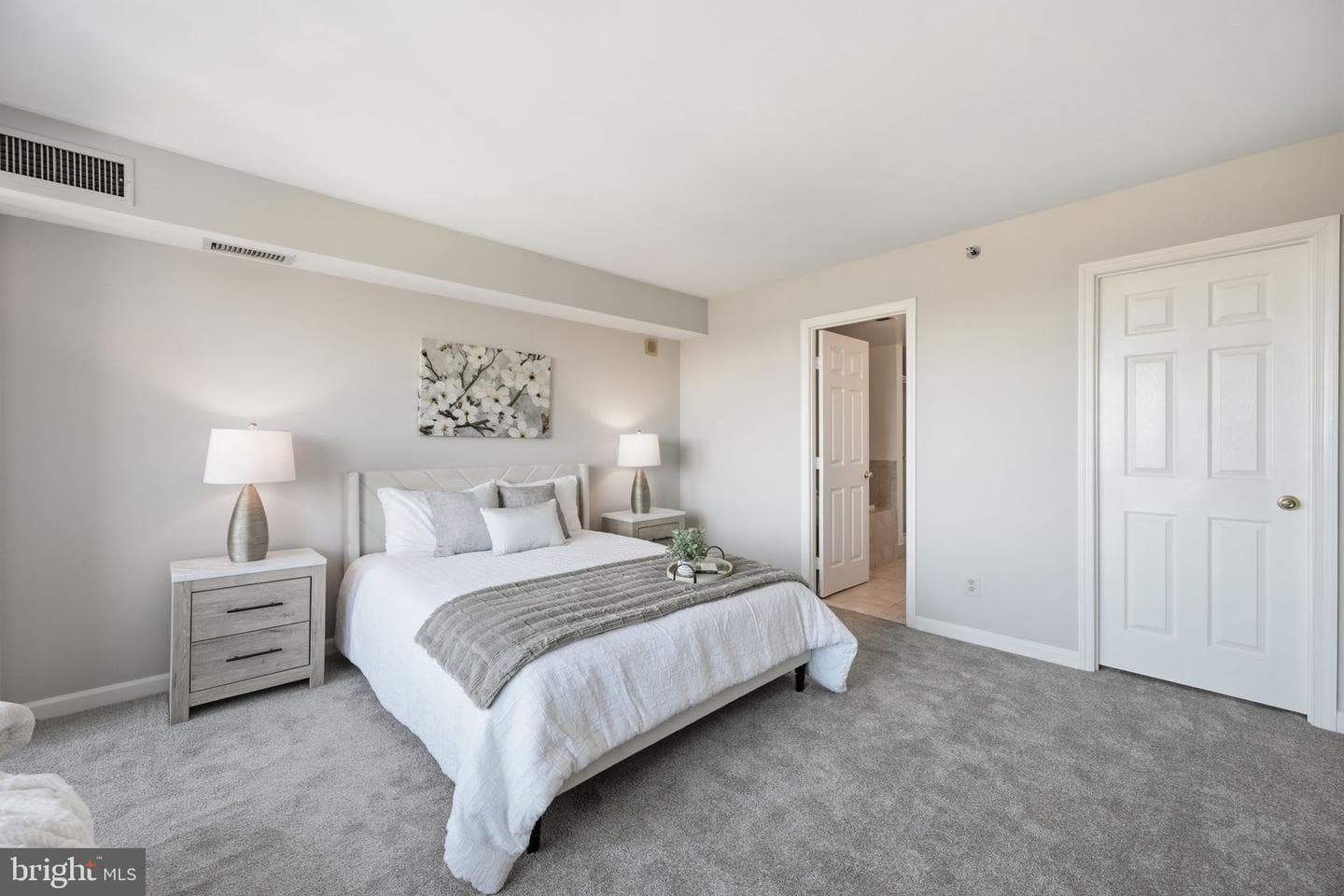 5450 Whitley Park Terrace #hr-901 photo 11