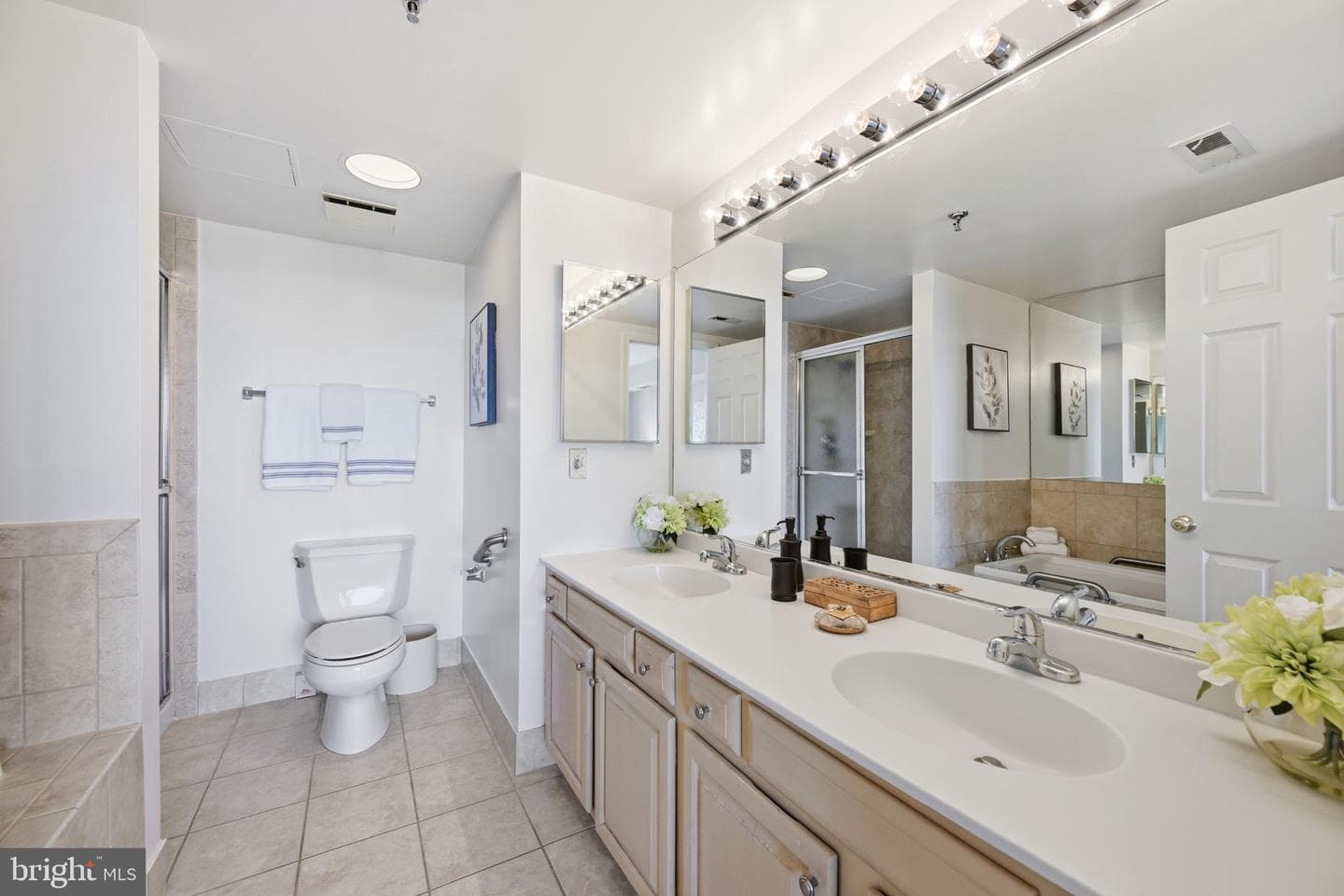 5450 Whitley Park Terrace #hr-901 photo 14